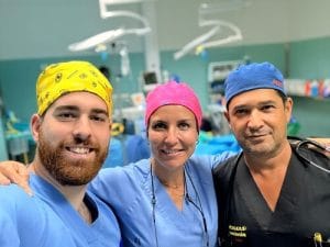 doctora salomé abenza - equipo de trabajo - cirugía de blefaroplastia superior
